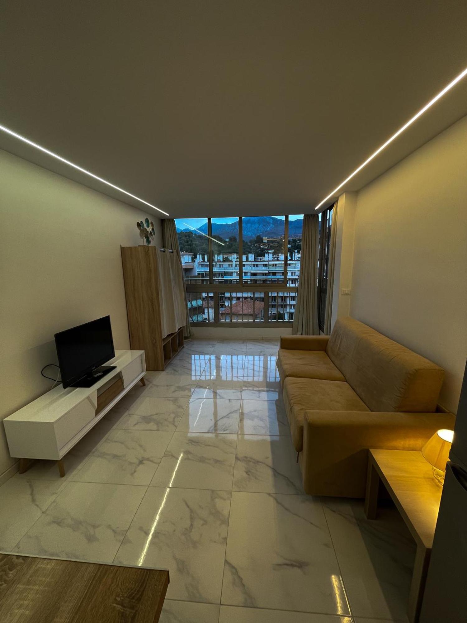 Charmant Studio Avec Vue Montagne Roquebrune-Cap-Martin Kültér fotó
