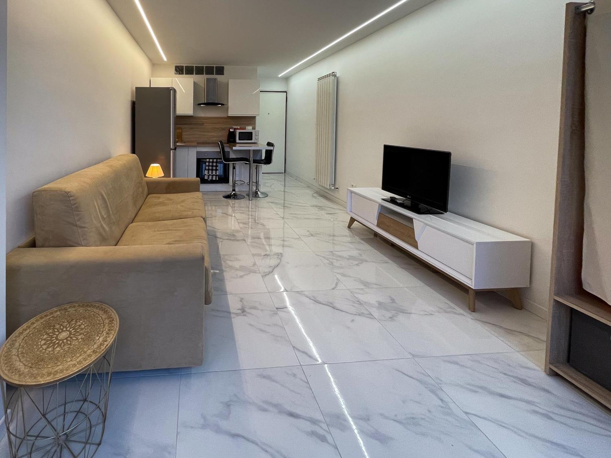Charmant Studio Avec Vue Montagne Roquebrune-Cap-Martin Kültér fotó
